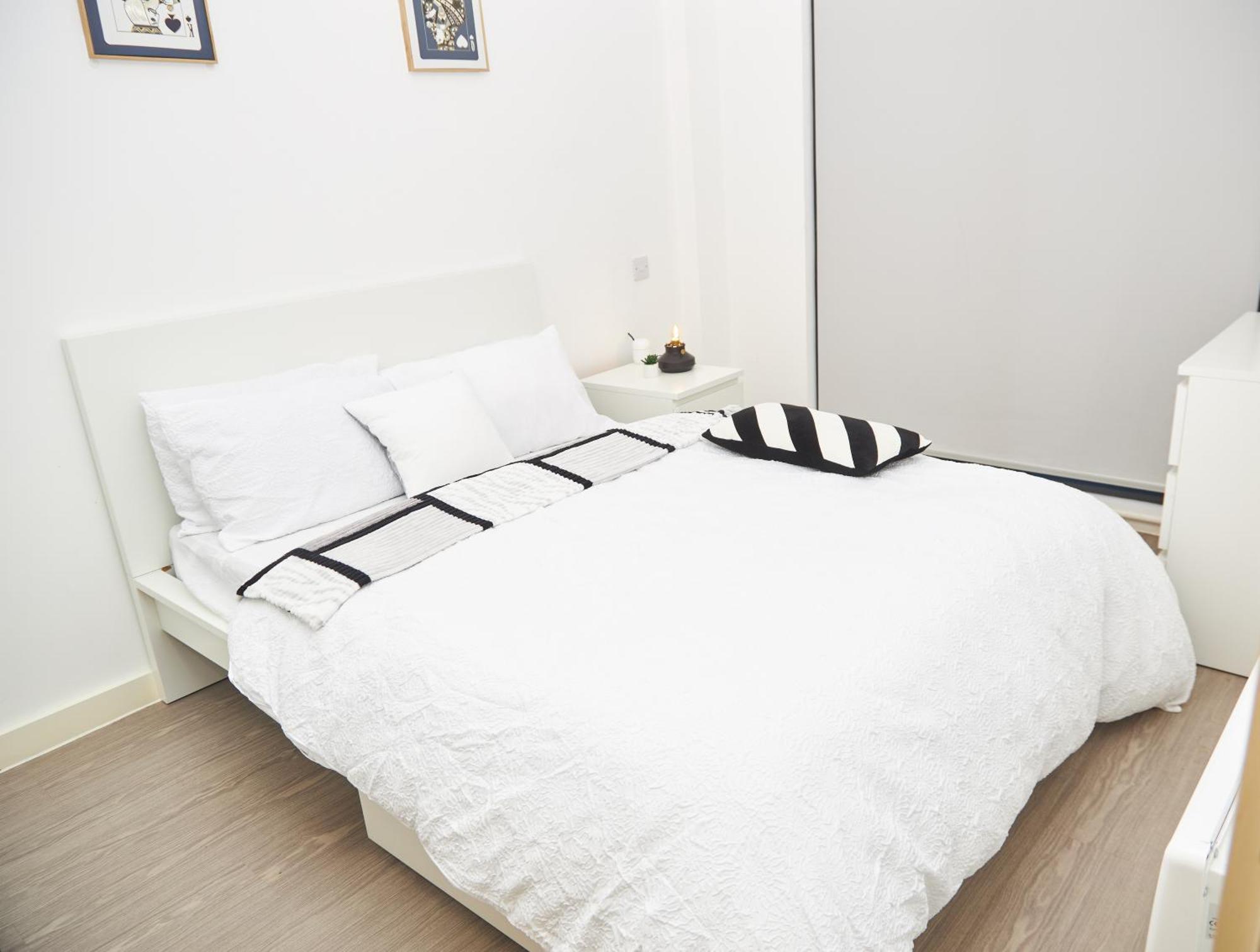 Obi'S House&Suites - Luxury 2Bed Duplex Apartment With Balcony Manchester Kültér fotó