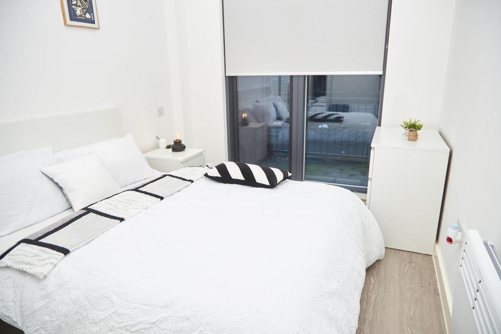 Obi'S House&Suites - Luxury 2Bed Duplex Apartment With Balcony Manchester Kültér fotó